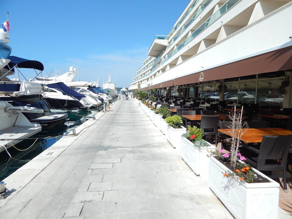 Sea Star Apartments بودْسْتغانا المظهر الخارجي الصورة